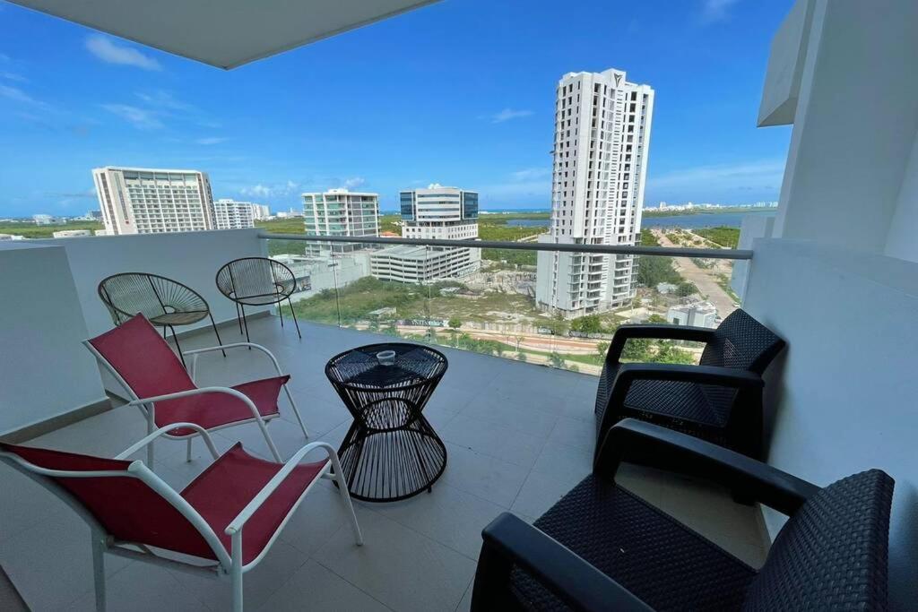 Malecon Americas By Andiani Travel Cancún Dış mekan fotoğraf